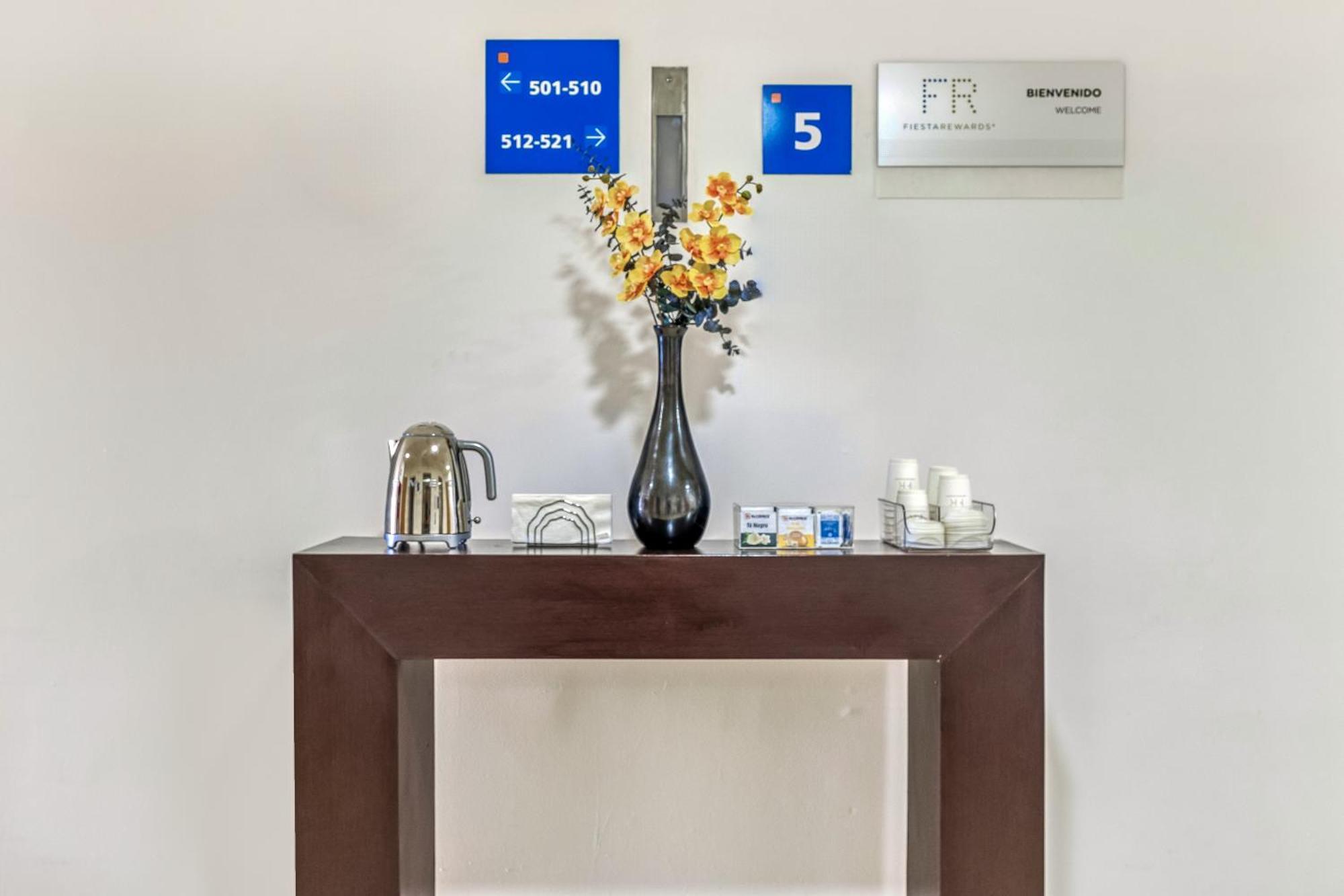 One Salina Cruz Hotel Екстериор снимка